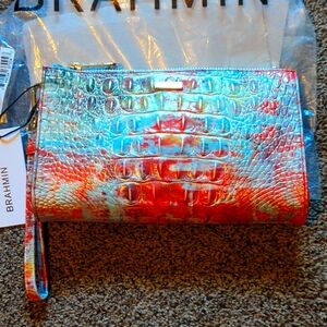 Brahmin Daisy NWT